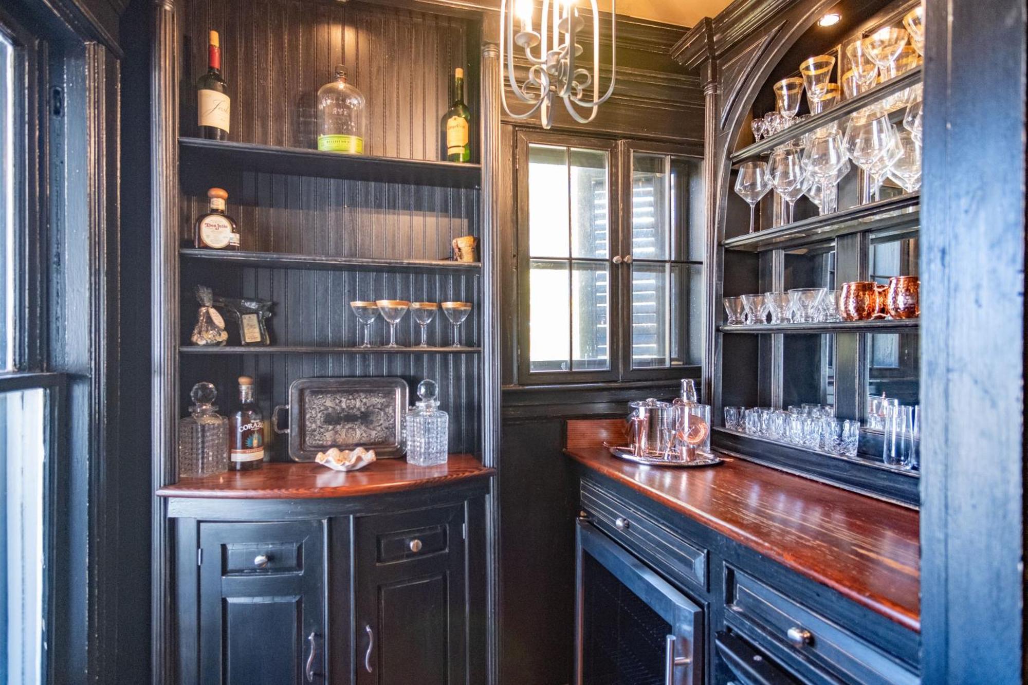 Southern Elegance In Heart Of Memphis Bagian luar foto