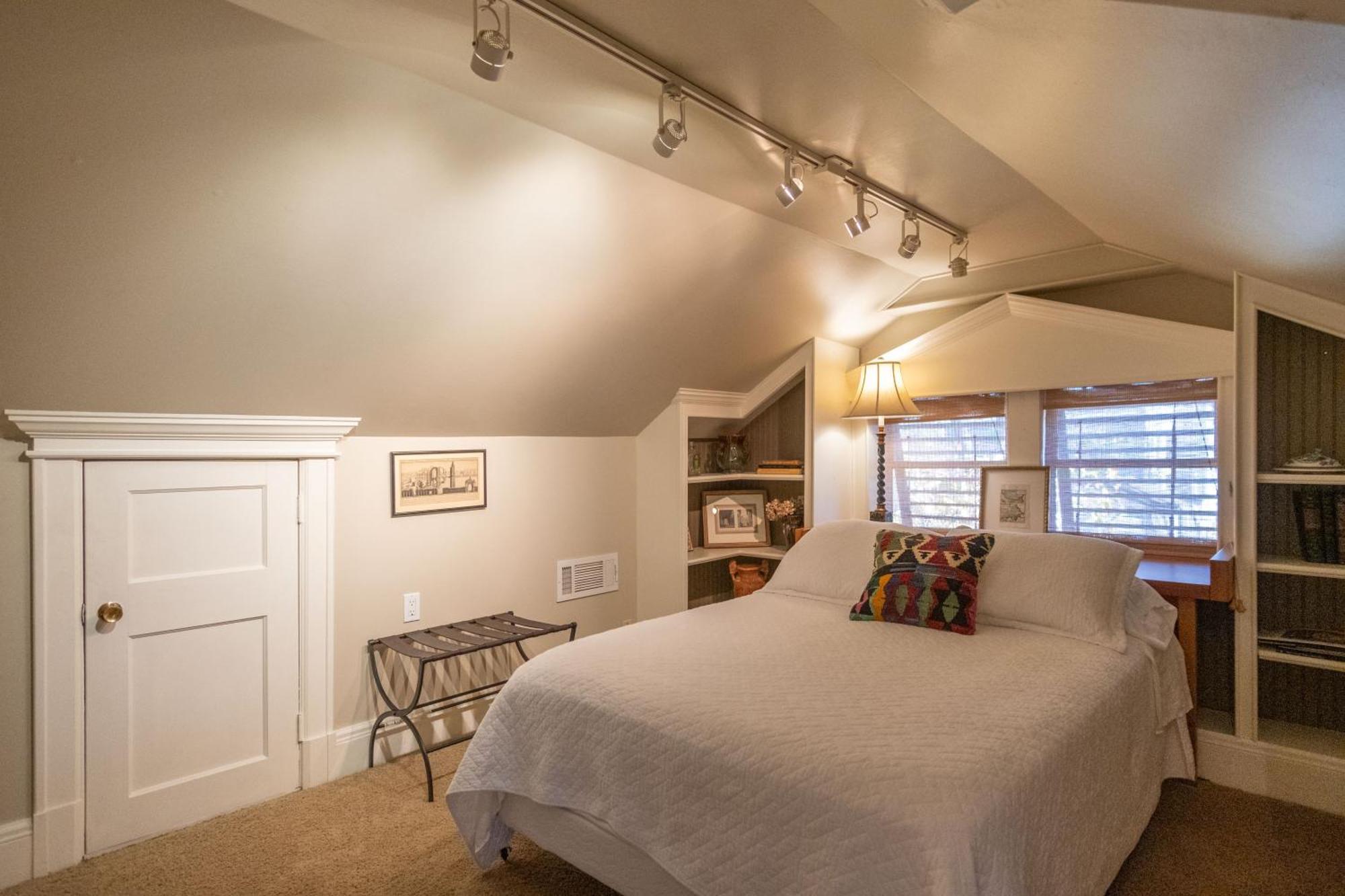Southern Elegance In Heart Of Memphis Bagian luar foto