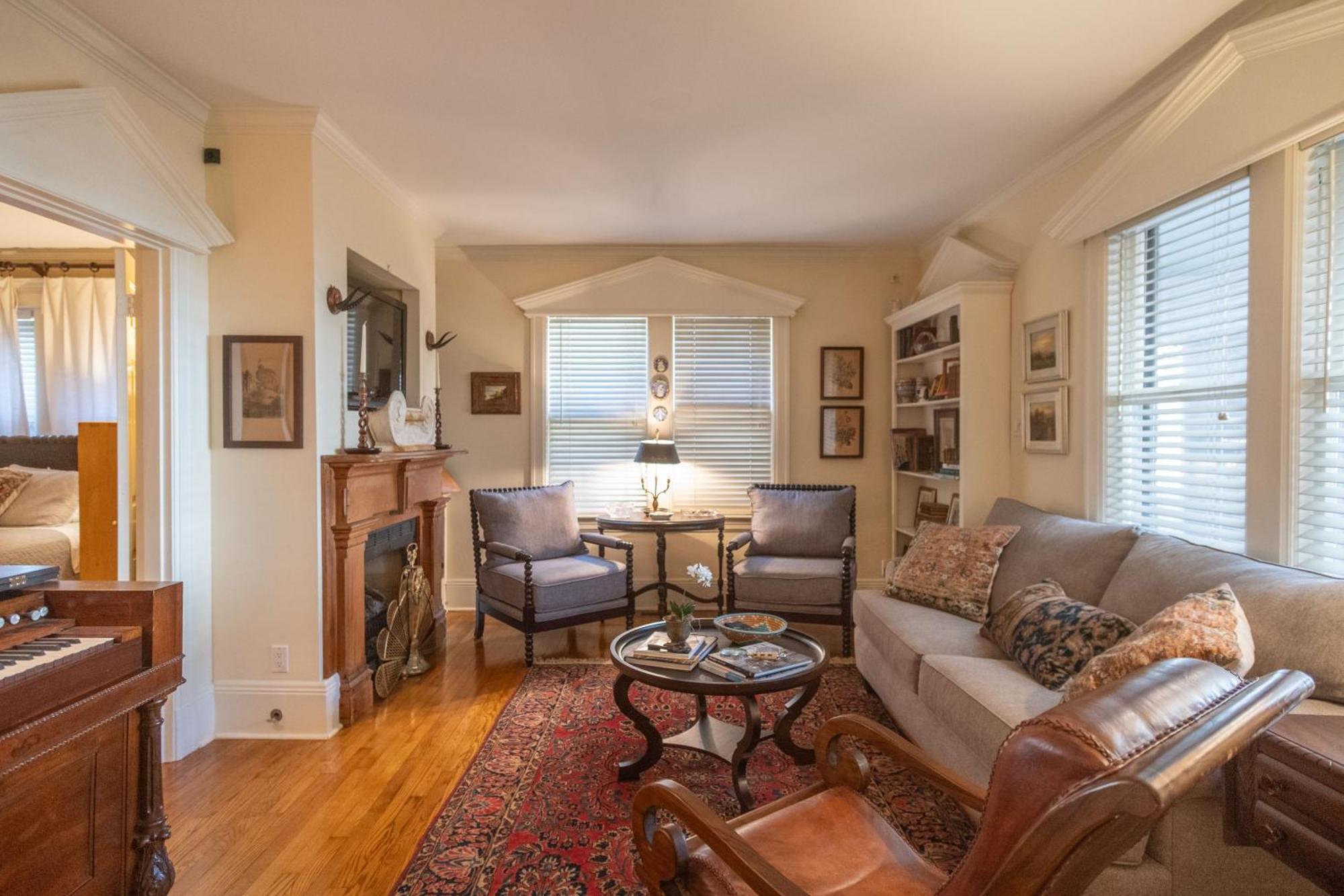 Southern Elegance In Heart Of Memphis Bagian luar foto
