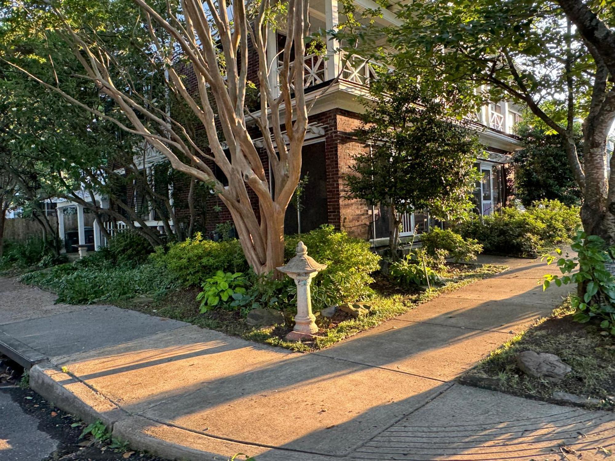 Southern Elegance In Heart Of Memphis Bagian luar foto